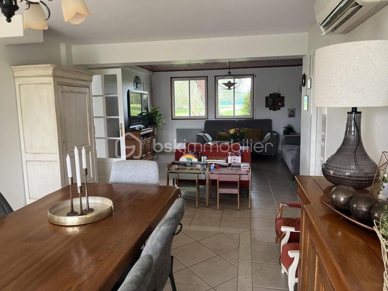 Maison - 158 m² - 6 pièces