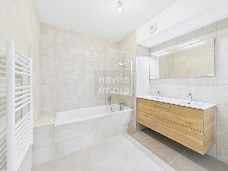 Appartement - 116 m² - 4 pièces