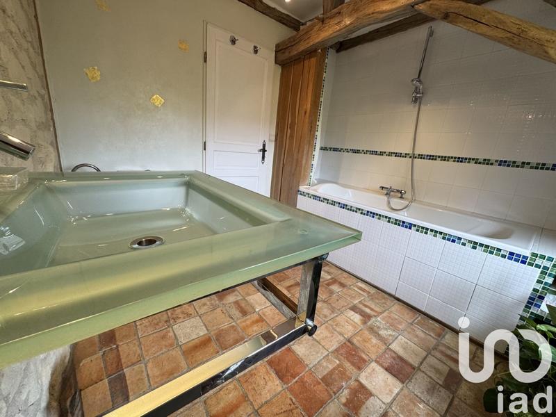 Maison - 288 m² - 11 pièces