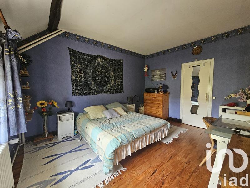 Maison - 381 m² - 11 pièces