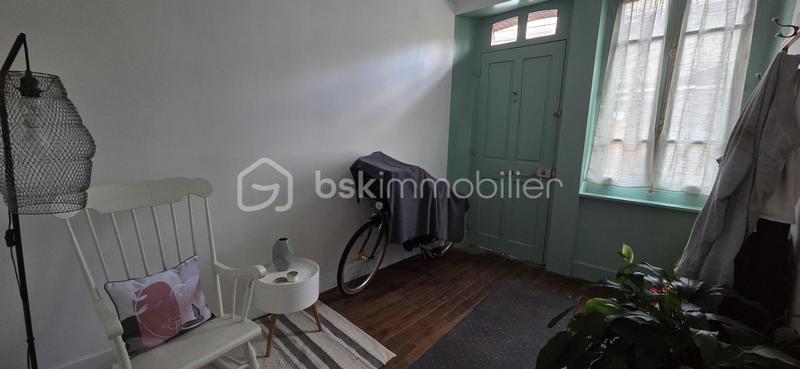 Maison - 101 m² - 6 pièces