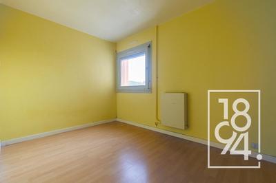 Appartement - 79 m² - 3 pièces