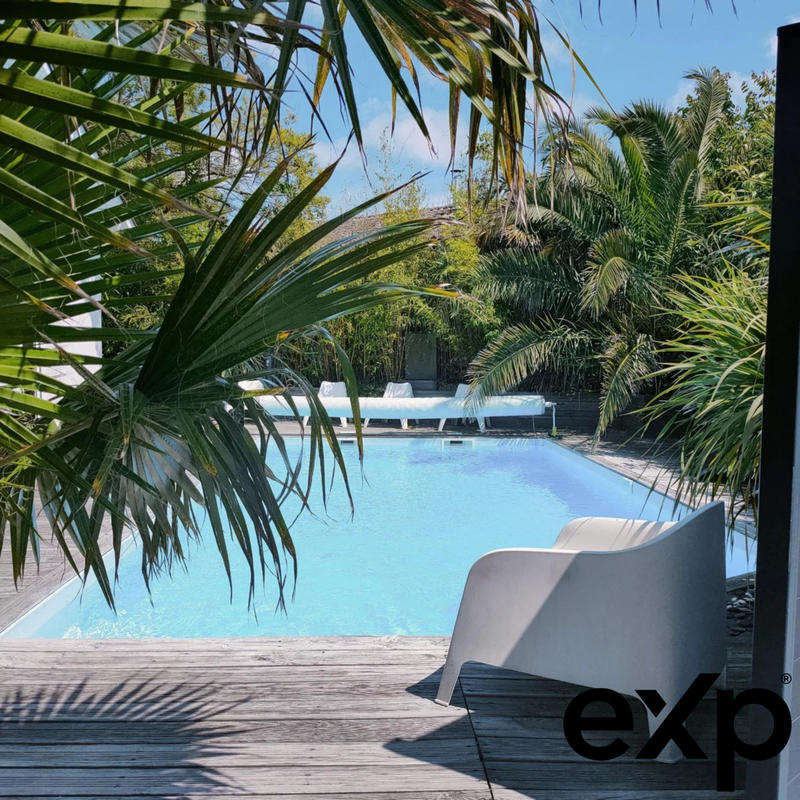 Maison - 140 m² - 6 pièces