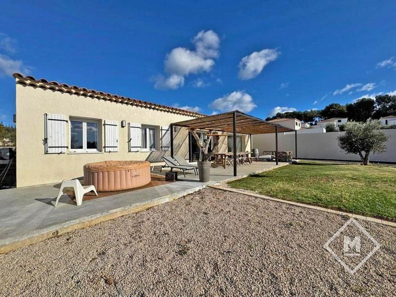 Villa - 115 m² - 4 pièces