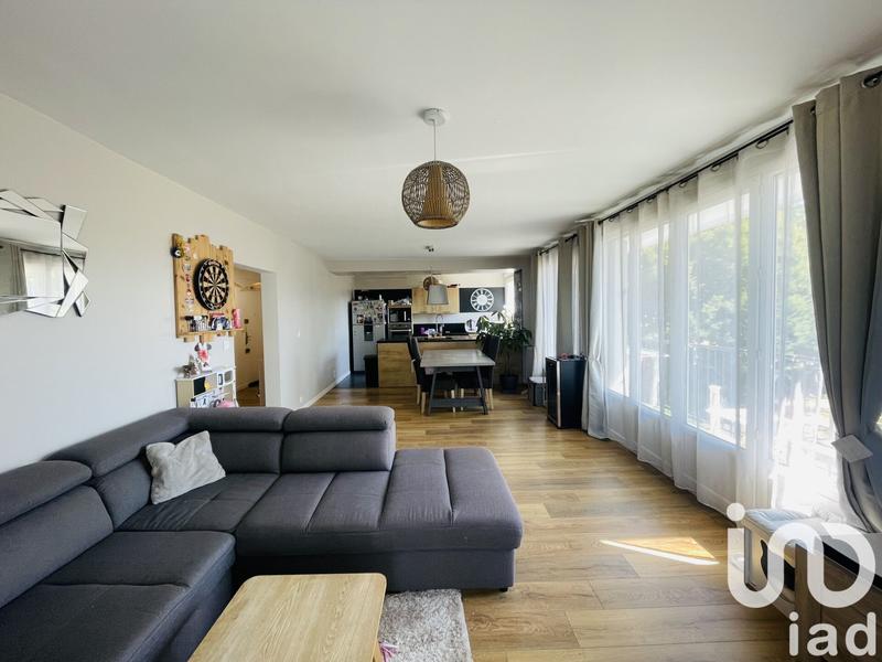 Appartement - 82 m² - 3 pièces