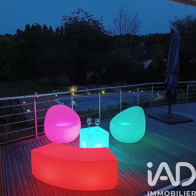 Maison de maîtres - 275 m² - 8 pièces