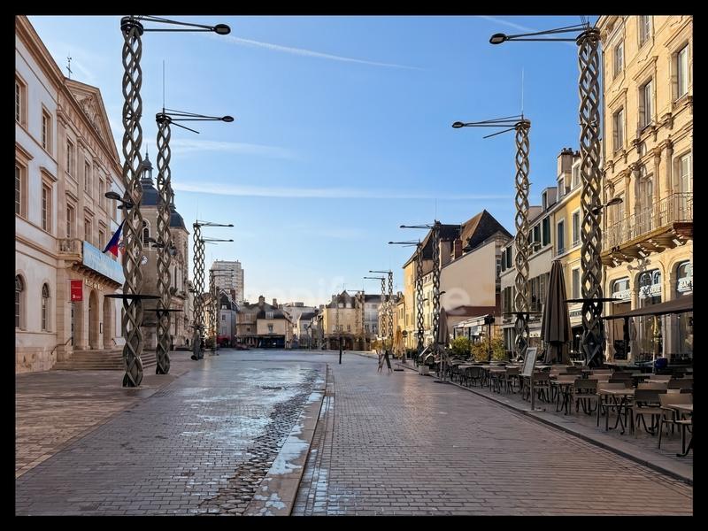 Immeuble - 321 m² - 14 pièces