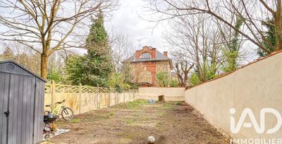 Maison - 122 m² - 7 pièces