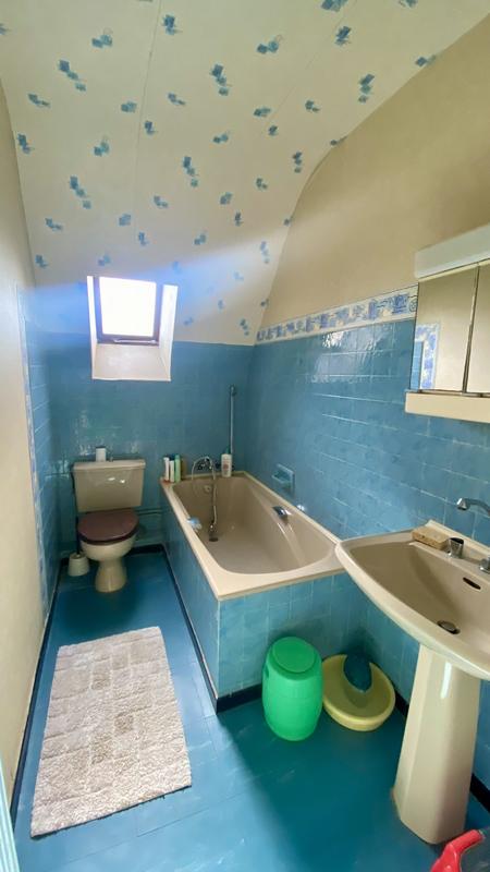 Maison traditionnelle - 135 m² - 8 pièces