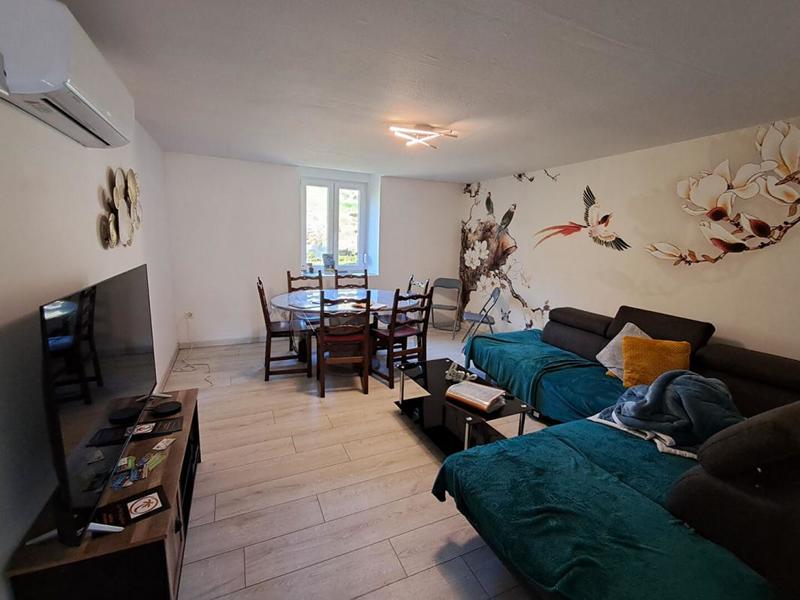 Maison - 155 m² - 9 pièces