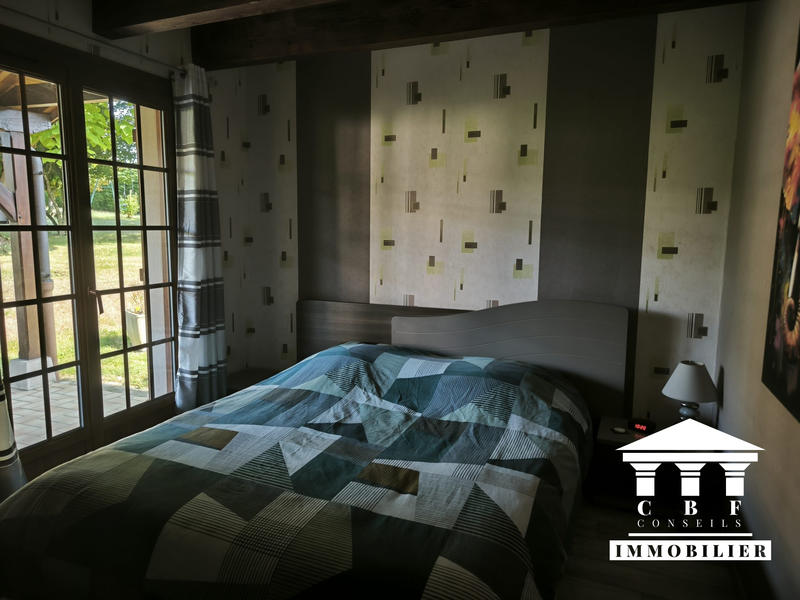 Maison ancienne - 208 m² - 9 pièces