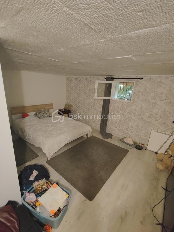 Maison - 170 m² - 5 pièces