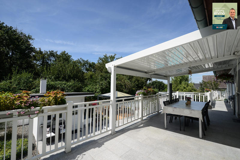 Maison - 232 m² - 7 pièces