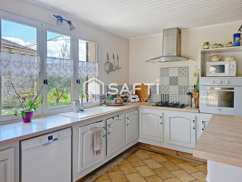 Maison - 140 m² - 5 pièces