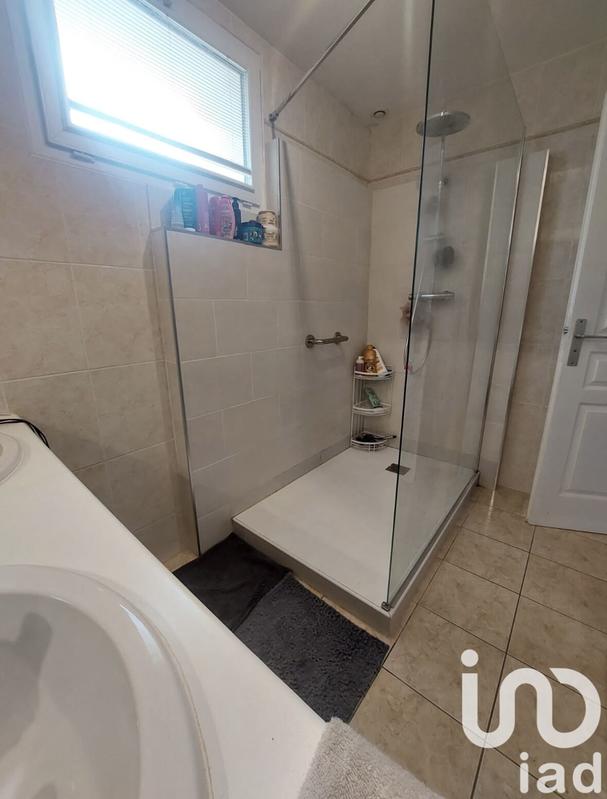 Maison - 96 m² - 4 pièces