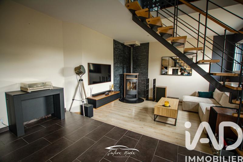 Maison - 98 m² - 5 pièces