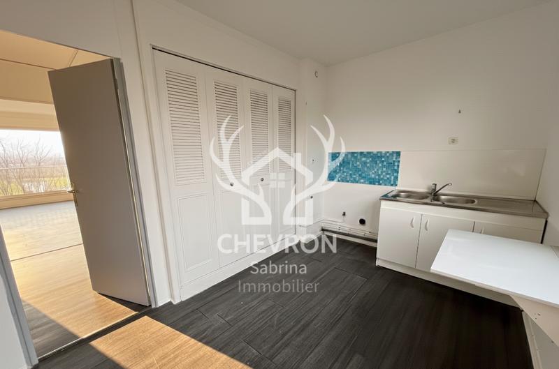 Appartement - 81 m² - 4 pièces