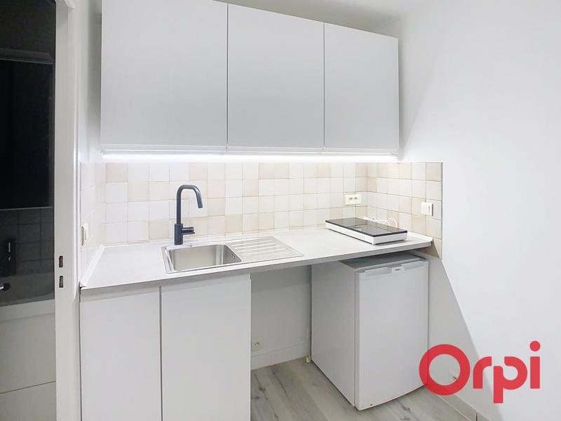 Appartement - 15 m² - 2 pièces