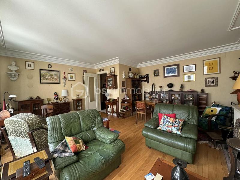 Appartement - 108 m² - 4 pièces