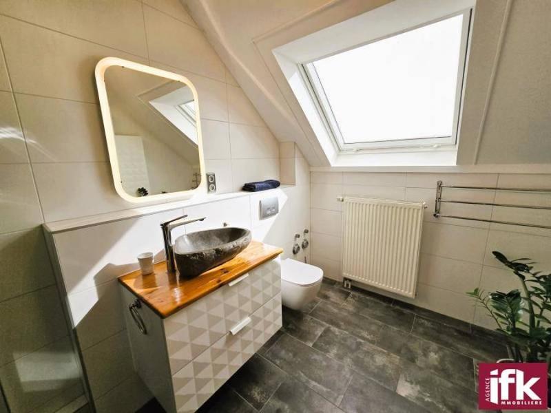 Propriété - 249 m² - 9 pièces