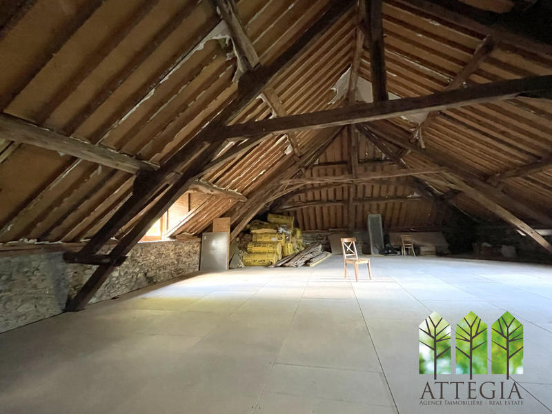 Maison ancienne - 395 m² - 11 pièces