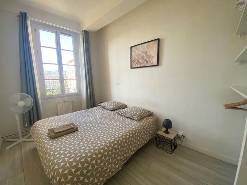 Appartement - 94 m² - 4 pièces