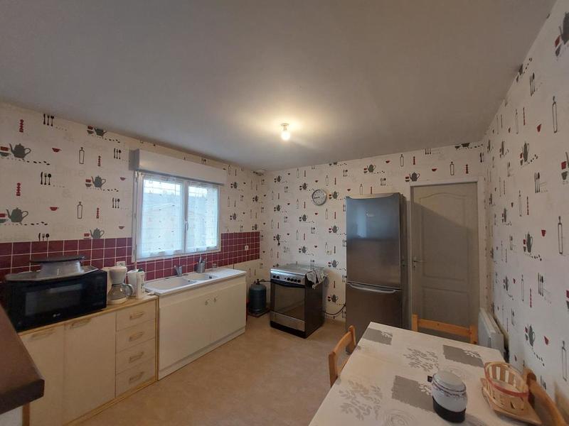 Maison - 95 m² - 4 pièces