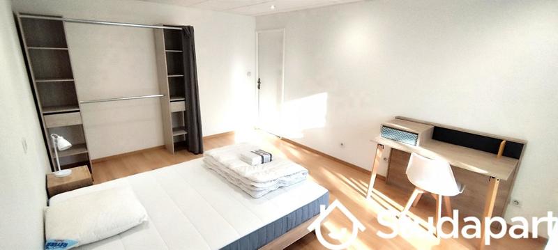 Chambre - 10 m² - 1 pièce