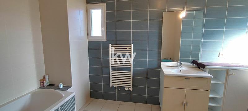 Maison - 130 m² - 5 pièces