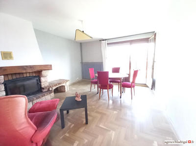 Maison - 85 m² - 4 pièces