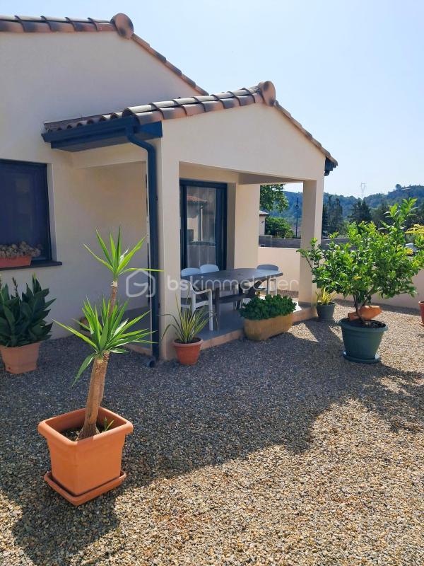 Maison de village - 60 m² - 3 pièces