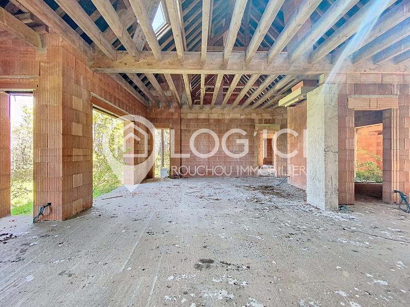 Maison - 250 m² - 5 pièces