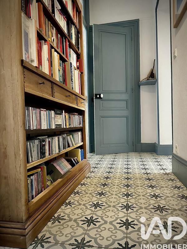 Appartement - 136 m² - 6 pièces