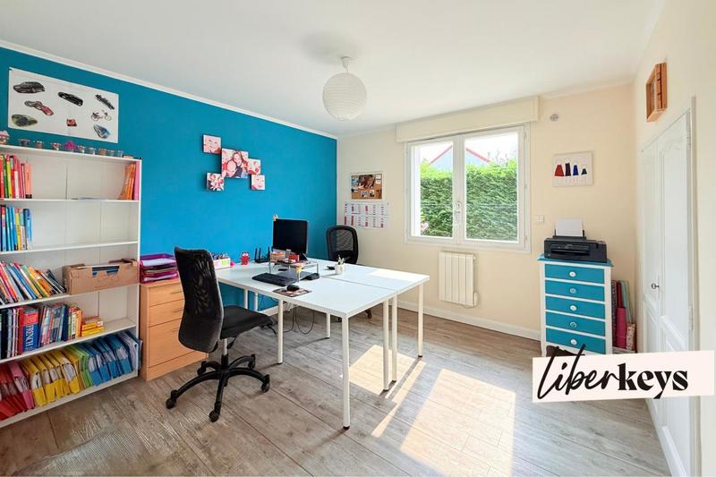 Propriété - 270 m² - 10 pièces