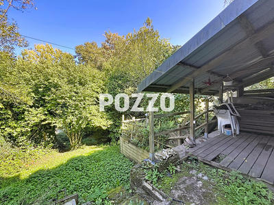 Maison - 180 m² - 9 pièces