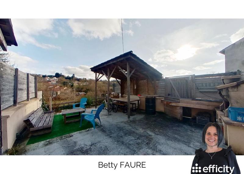 Maison - 118 m² - 5 pièces