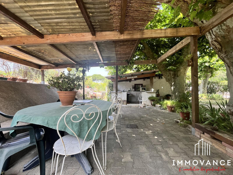 Maison - 171 m² - 8 pièces