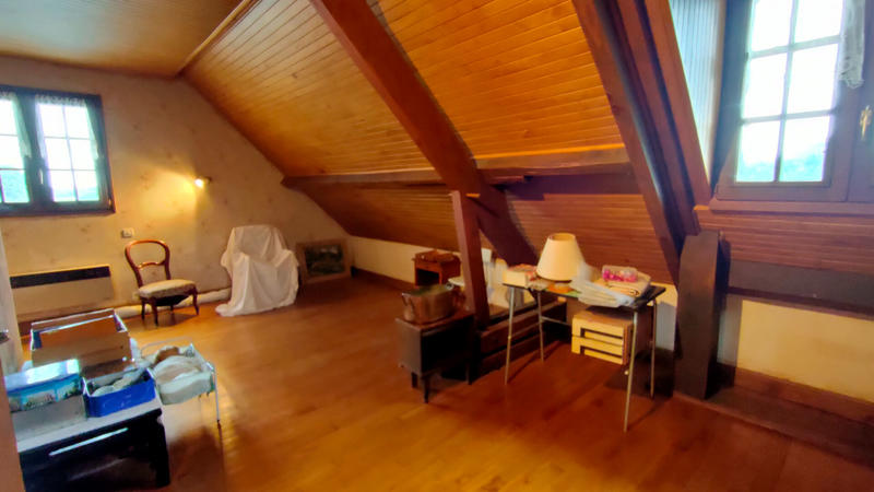 Maison - 165 m² - 6 pièces