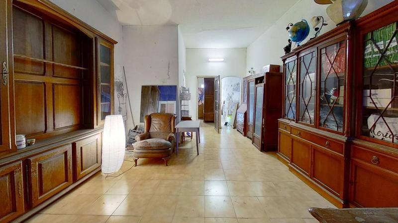 Immeuble - 134 m² - 6 pièces