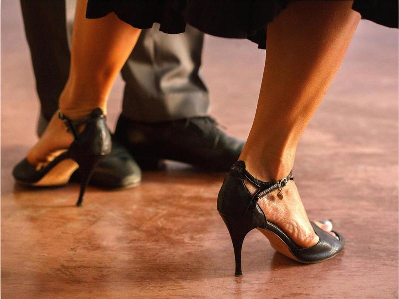 Fête de la Saint-Sylvestre : repas, musique et soirée dansante