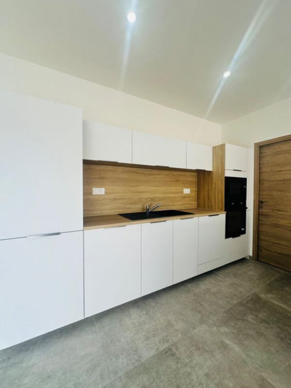 Maison - 103 m² - 6 pièces