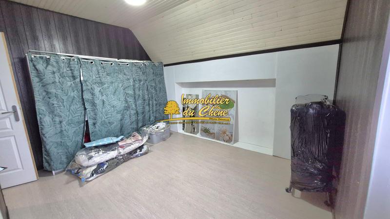 Maison - 94 m² - 4 pièces