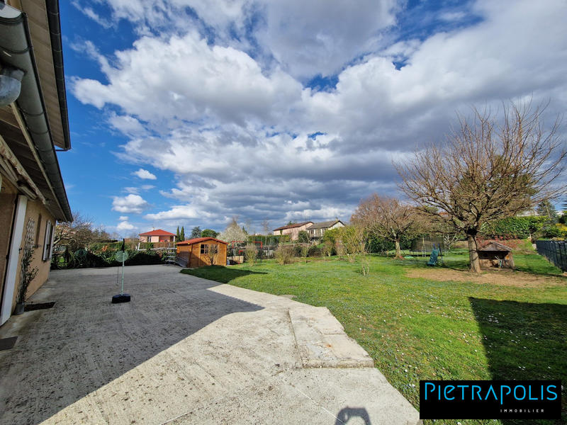 Villa - 184 m² - 6 pièces