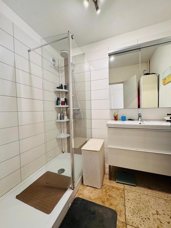 Appartement - 63 m² - 2 pièces