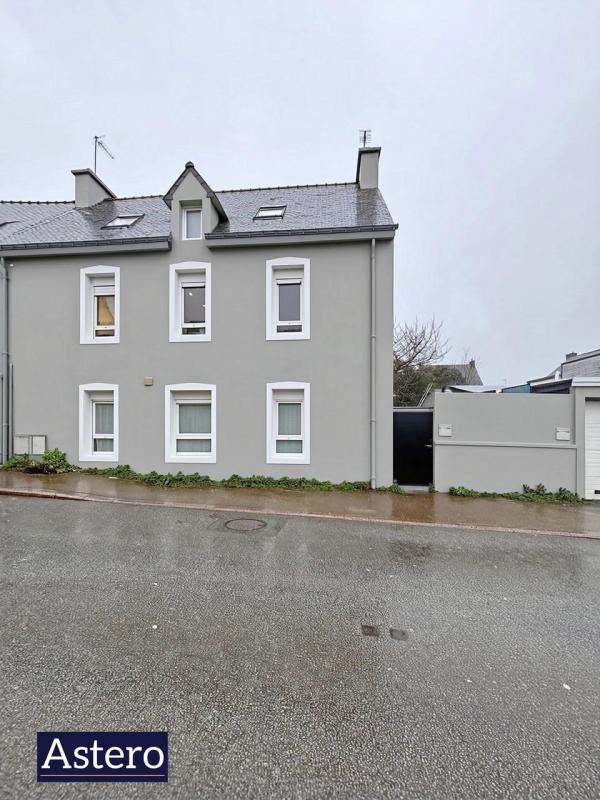 Maison - 123 m² - 6 pièces