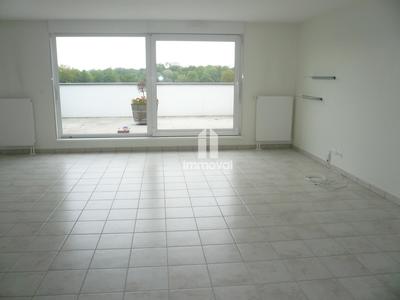 Appartement - 101 m² - 4 pièces