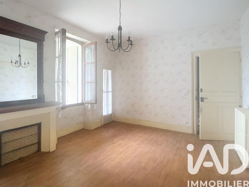 Maison de village - 240 m² - 17 pièces