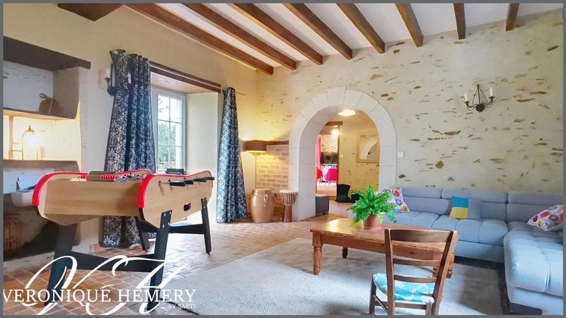 Maison - 200 m² - 10 pièces