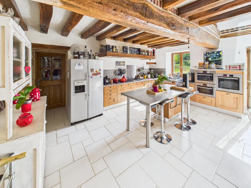 Maison - 186 m² - 7 pièces