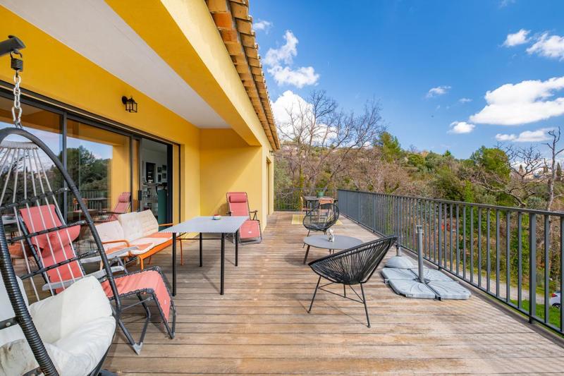 Maison - 125 m² - 5 pièces